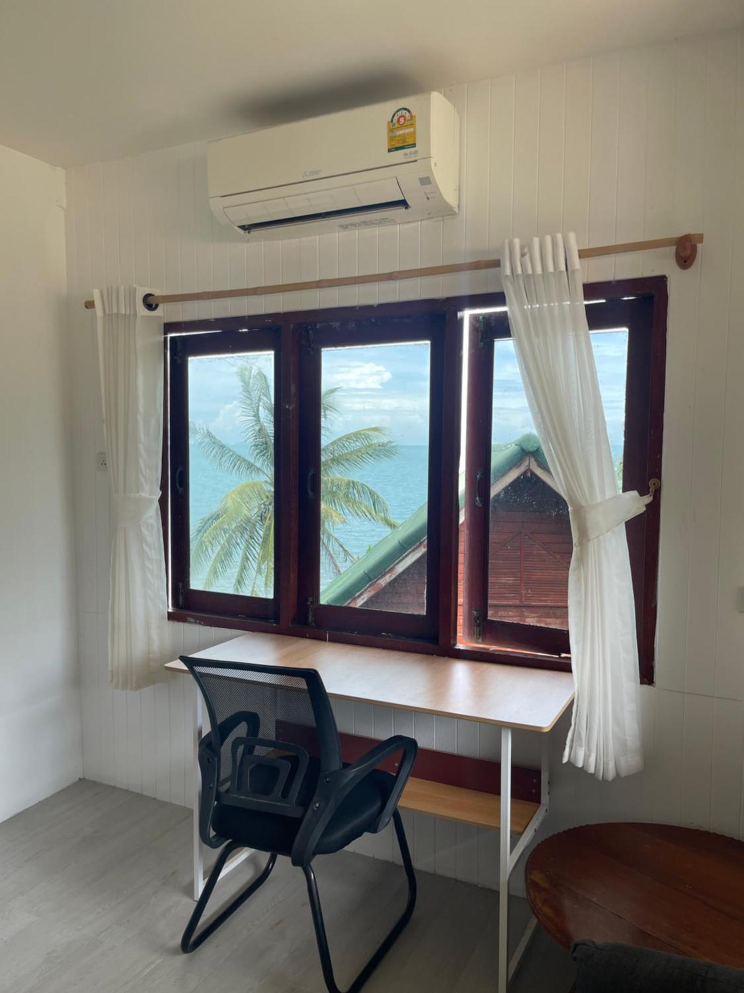 Lucky Resort Haad Yao Buitenkant foto