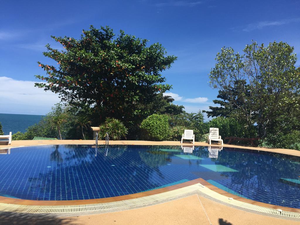 Lucky Resort Haad Yao Buitenkant foto